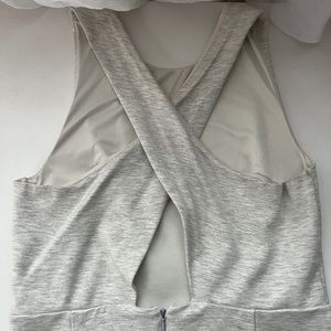 GAP criss-cross back, sweatshirt material grey dress